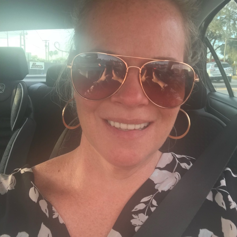 Meet your Posher, Christine